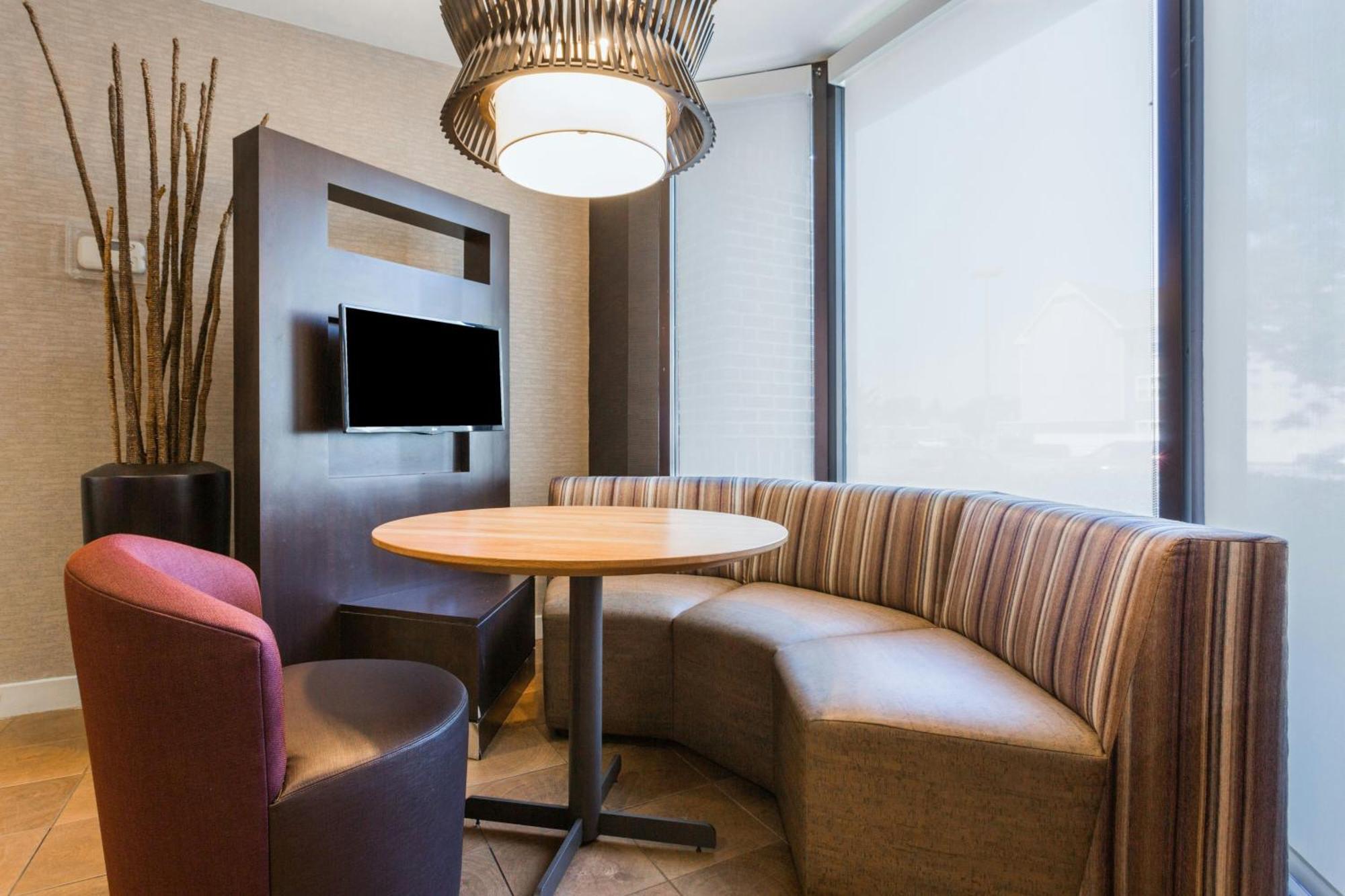 Courtyard By Marriott Rocky Mount Hotell Eksteriør bilde